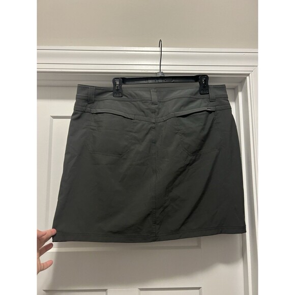 Eddie Bauer Adventurer Size 16 Gray 2.0 Skort Dark Smoke UPF 50 Moisture Shield - Picture 6 of 6
